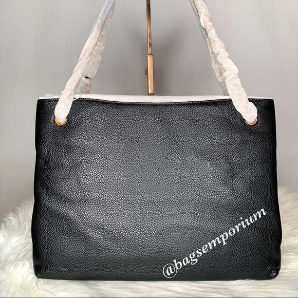 Tory Burch Triple Compartment Black Leather Purse - Picture 9 of 15